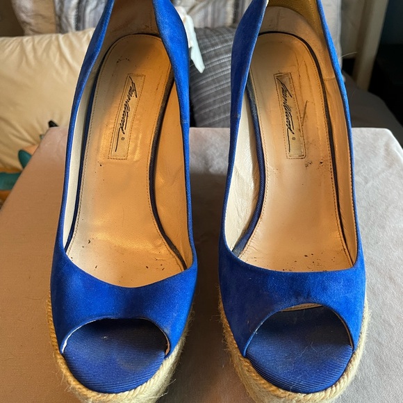 Brian Atwood wedges. 41 - Picture 2 of 4